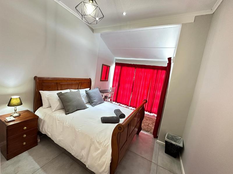 7 Bedroom Property for Sale in Santos Bay Western Cape